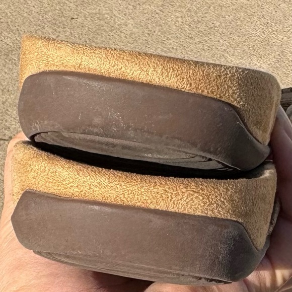 Vionic Mona Cork/Gold Flip Flops sz 9 Versatile
Quality Functional Lightweight - Picture 8 of 13